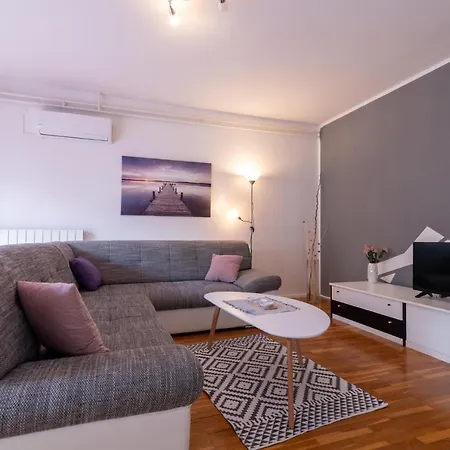 Monte Grande Apartment