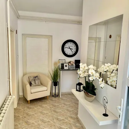 Apartment Monte Grande *